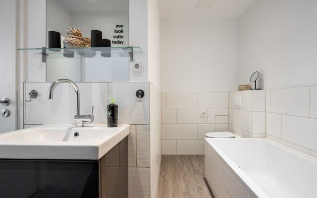 Limehome Zwickau Dr.-Friedrichs-Ring