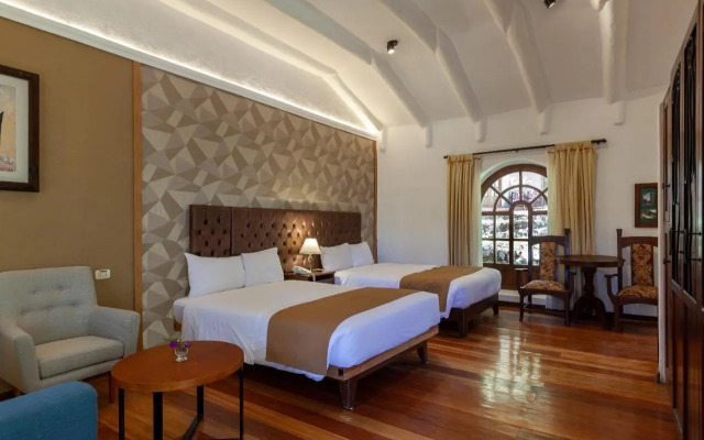 Inti Punku Valle Sagrado