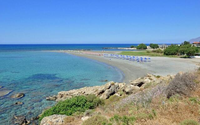 Maistros House - Walk To Beach - AC WIFI