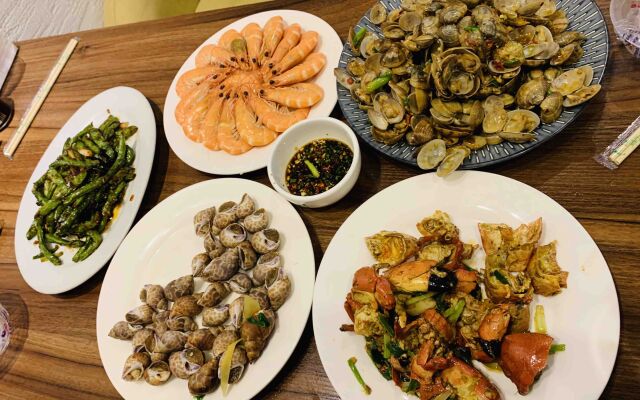 Weizhou Island Xitang Art Hotel