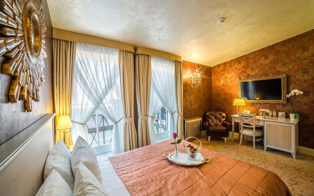 IMPERIAL Hotel & Restaurant
