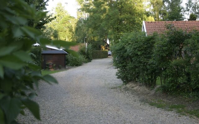 Tidy Chalet With a Microwave, in the Achterhoek