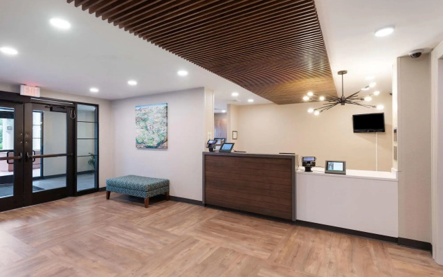 Extended Stay America Premier Suites Charlotte Pineville Mat