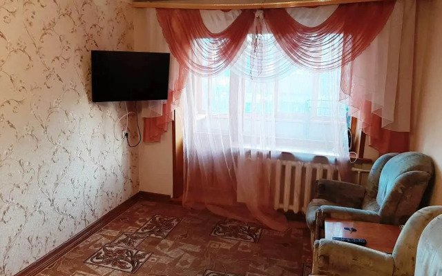 Апартаменты на проспекте 50 лет Октября 9/8