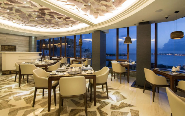 Samann Grand Hotel