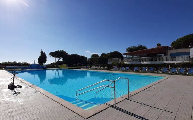 Nomads T2 Duplex Sra da Rocha