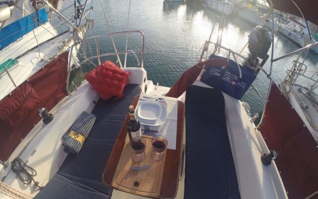 Sailboat Holiday Experience