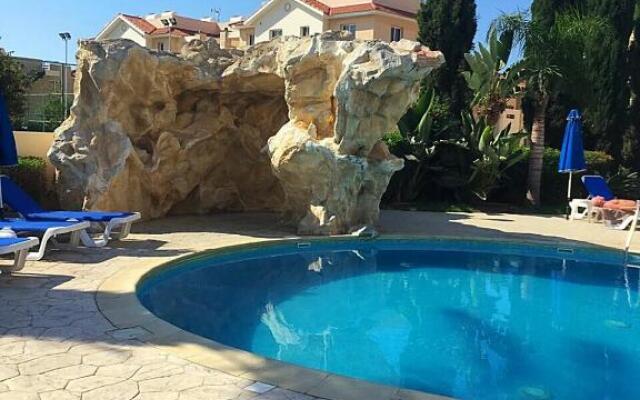Pyla Village Resort F110 (Apartment near Larnaca)