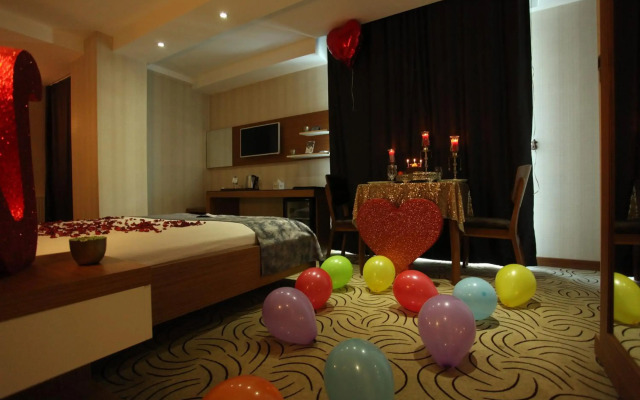 Dies Hotel