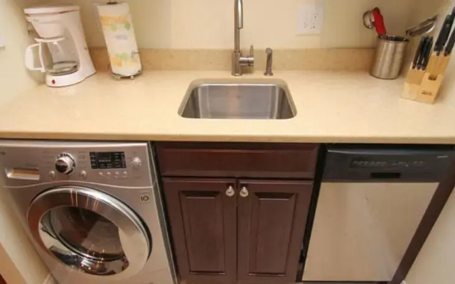Renaissance Rittenhouse Square 1 Bedroom