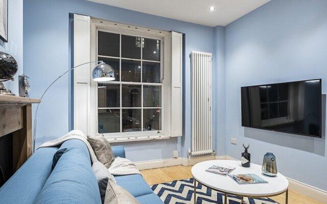 Penryn Apartment by Flexystays