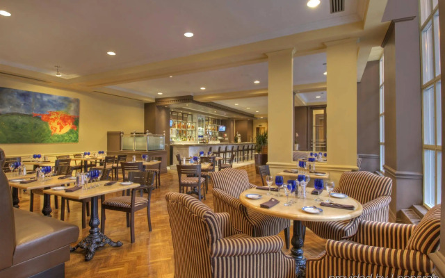 Novotel Toronto Centre