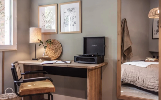 Sabina - 1 Bedroom and Terrace in Almagro