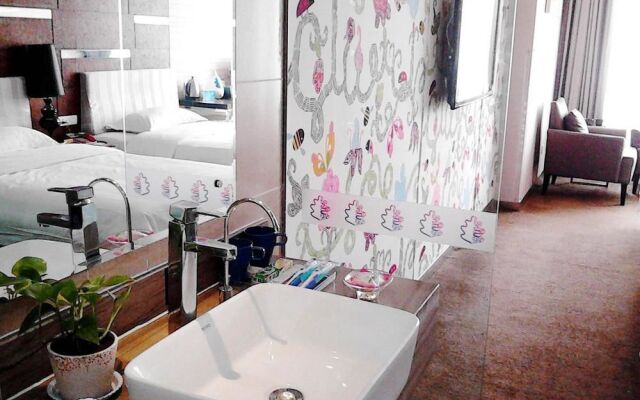 Zhengzhou Oak 5 Seasons Hotel