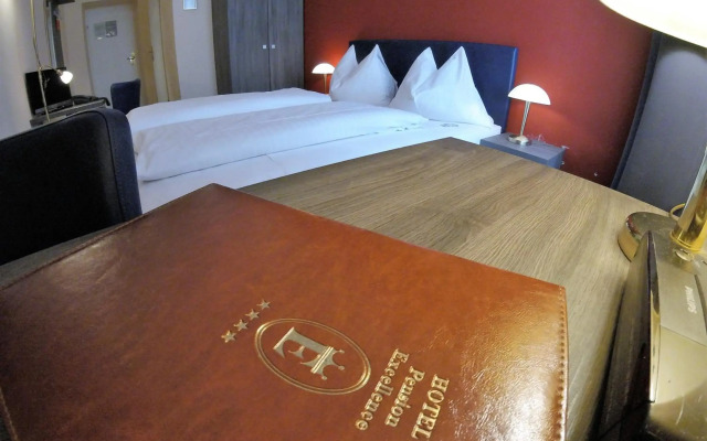 Hotel Pension Excellence
