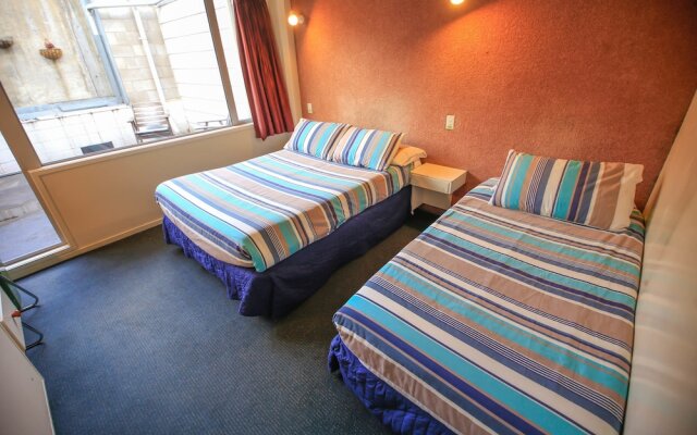 YHA Queenstown Central - Hostel