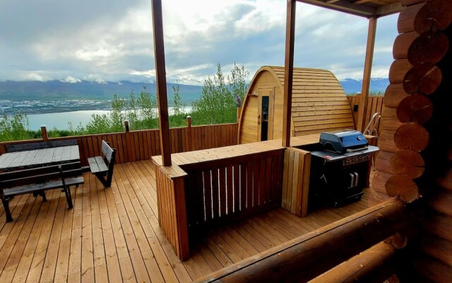 Loghouse with amazing view and sauna
