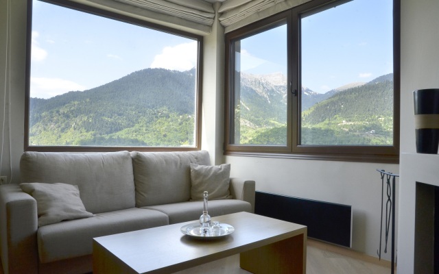 Forest Suites Boutique Hotel