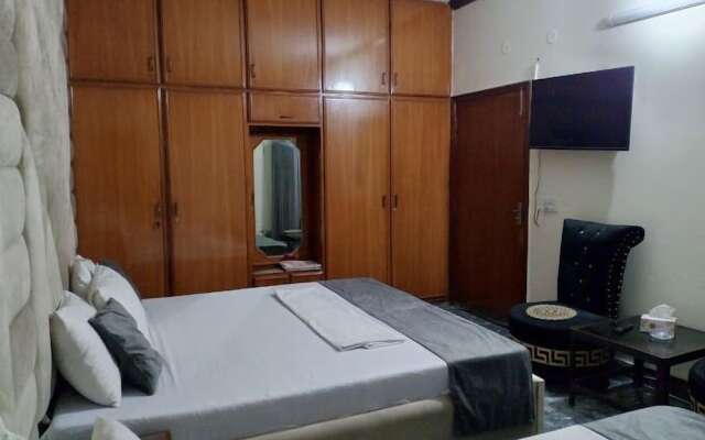 Noor INN Guest House