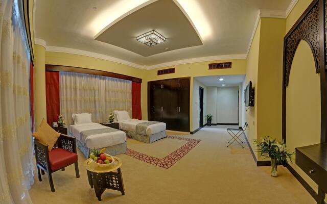 Boutique 7 Hotel & Suites