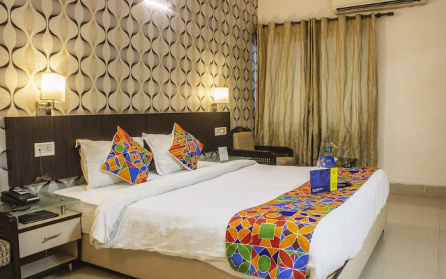 FabExpress Royal Residency I