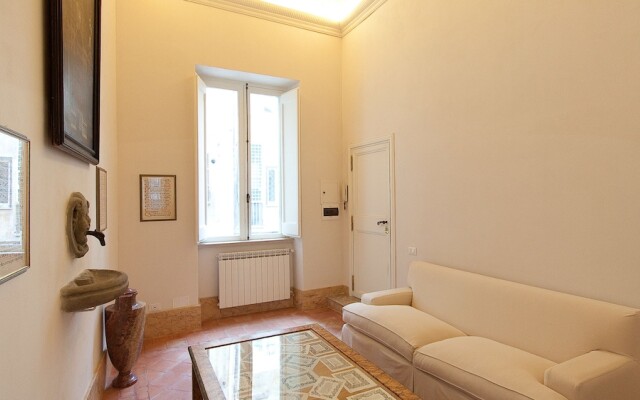 Rental in Rome Banchi Vecchi Terrace