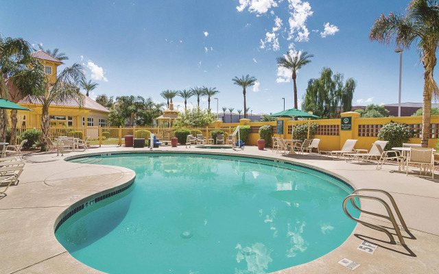 La Quinta Inn & Suites by Wyndham Phoenix Mesa West