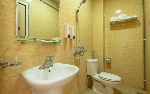 OYO 417 Truong Son Hotel