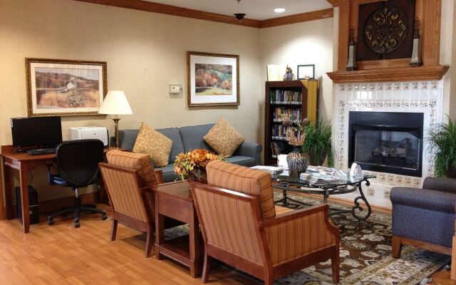 Country Inn & Suites by Radisson, Topeka West, KS