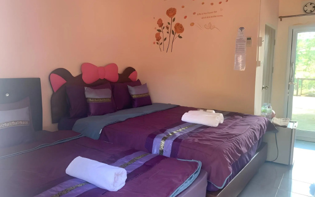 Rai Phurak Resort – Guest Rooms – Suan Phueng