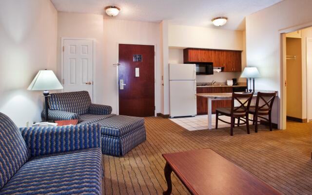 Holiday Inn Hotel & Suites Peachtree City, an IHG Hotel