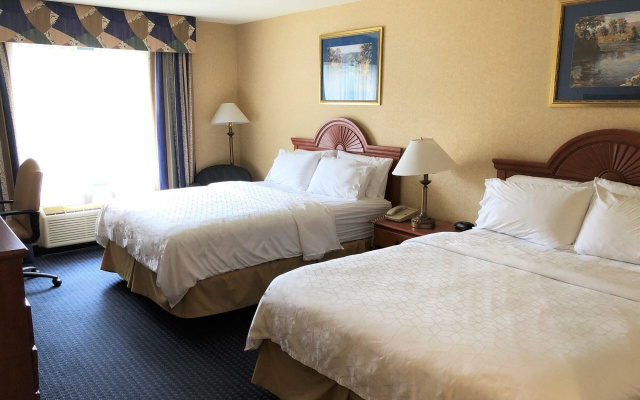 Holiday Inn Express Syracuse Airport by IHG