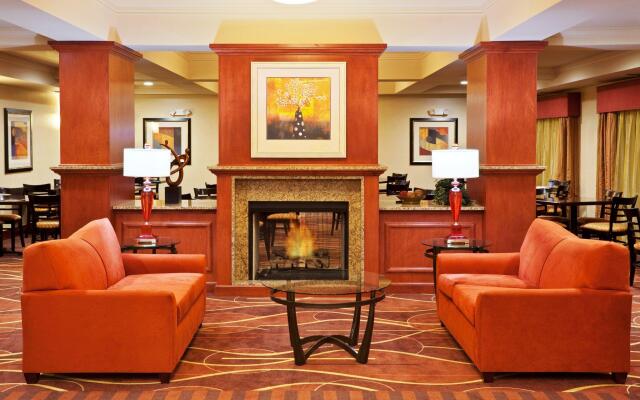 Holiday Inn Express Chehalis-Centralia by IHG