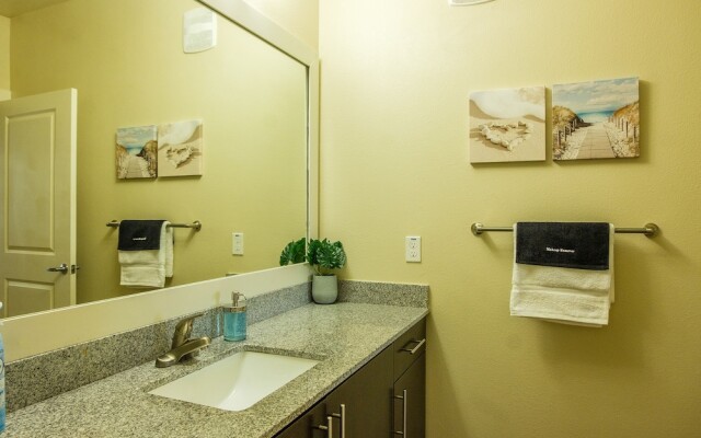 Courier City Apartments by Frontdesk