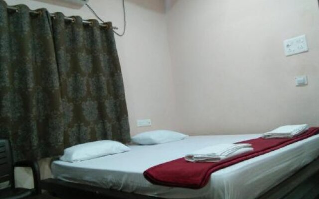 Hotel Rahul Palace by OYO Rooms