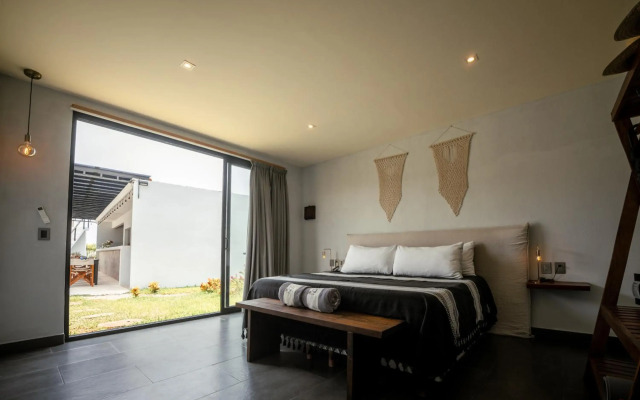 Bora Boutique - Adults Only