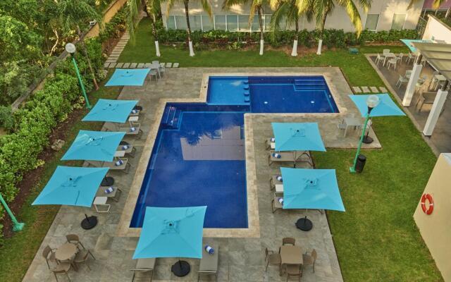 City Express Suites by Marriott Playa Del Carmen
