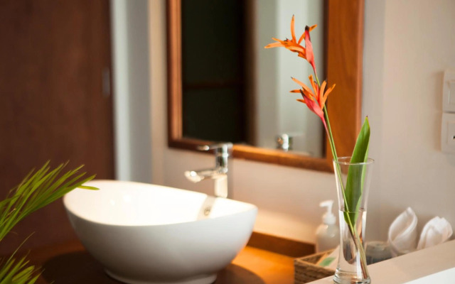 iRoHa Garden Hotel & Resort