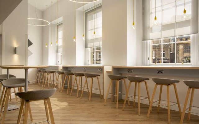 Holiday Inn Express - Edinburgh City Centre by IHG