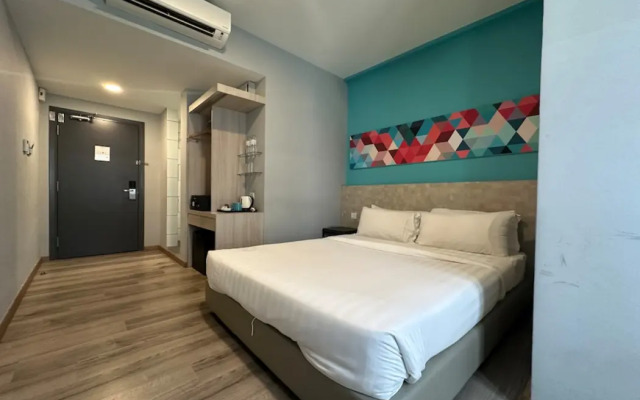 OYO Townhouse, Selayang formerly RHR Hotel