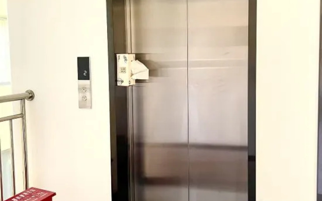 Xinhua International Holiday Hotel