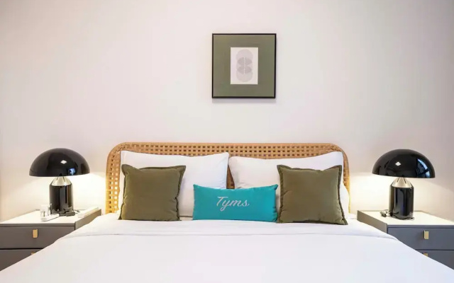 Tyms  1BR APT Hongqiao Yucui Garden