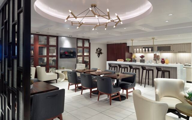 New Orleans Marriott Metairie at Lakeway