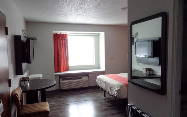 Quality Inn & Suites Watertown Fort Drum