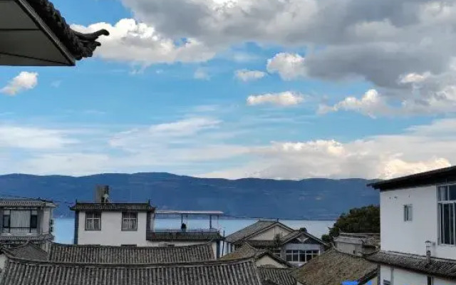 Dali Yuanxia Homestay (Cenxi Swan Branch)