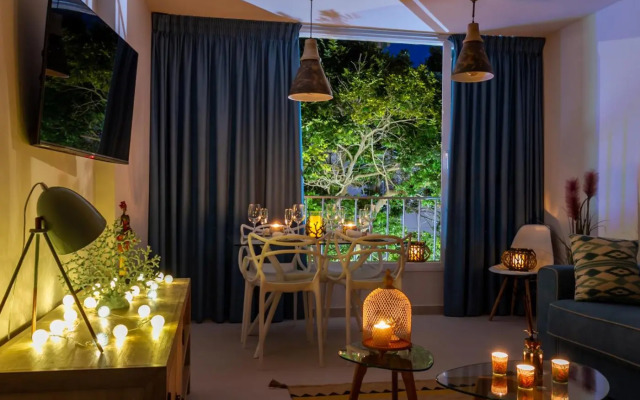 Ceibo Centro Plaza Banús Suite Apartment