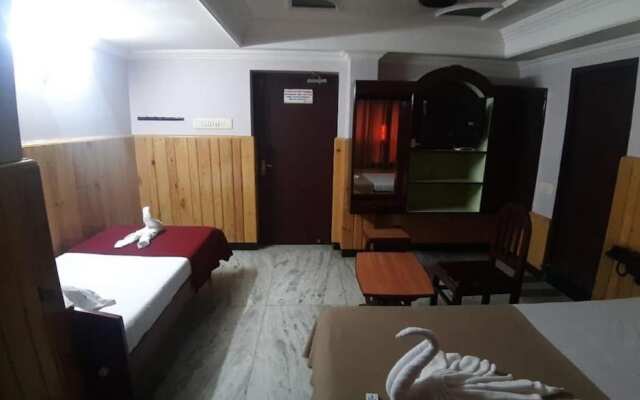 Hotel Nandha