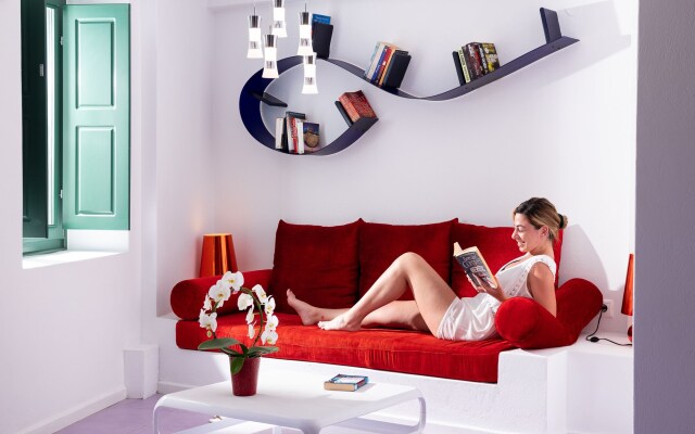 Avant Garde Suites
