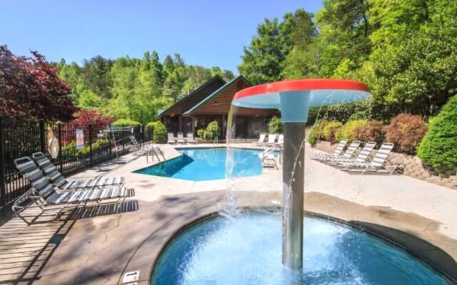 On Smoky Pond - 3 Br Cabin