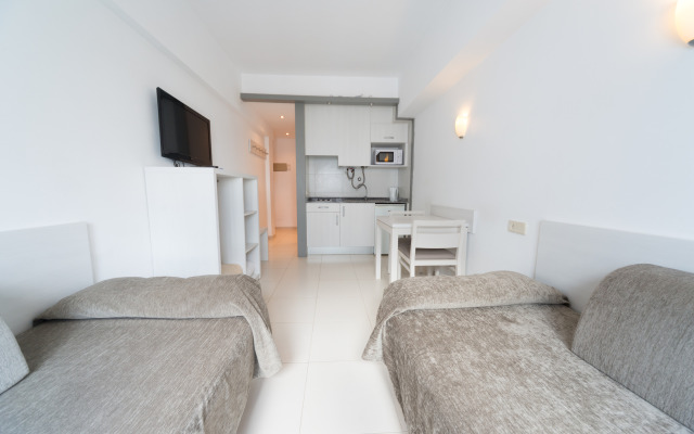 Apartamentos Embat